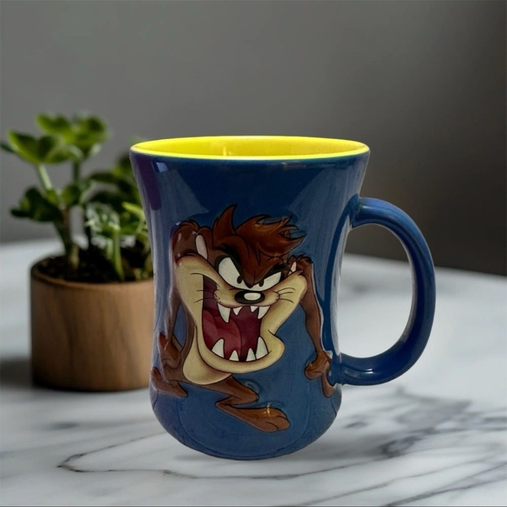 Warner Bros. Blue and Yellow Taz Mug 3D